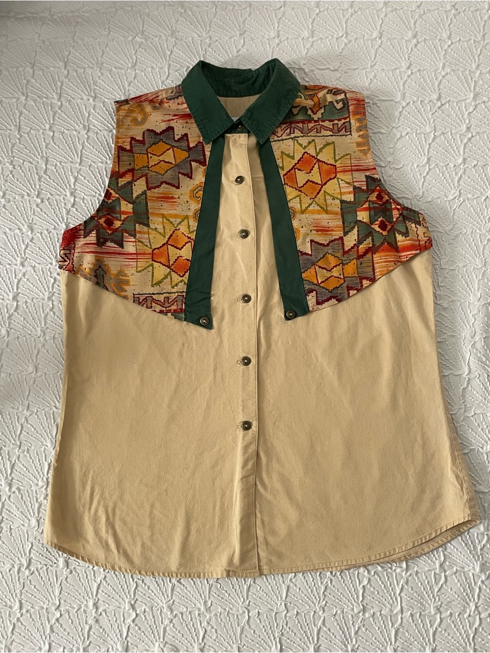 Vintage Roper Western Shirt 80s Southwestern Aztec Print Made USA L
Placket